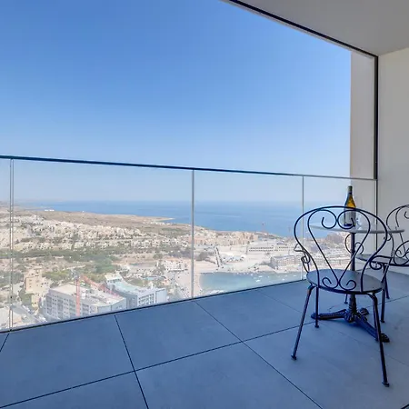 Lavish High-rise Mercury Tower *
