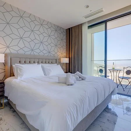 Apartment Lavish High-rise Mercury Tower Saint Julian's